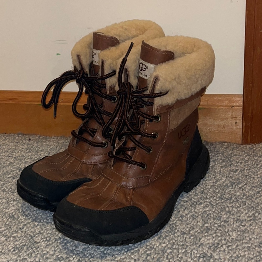 UGG Adirondack II Leather Snow Boots